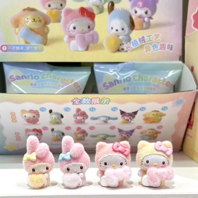 Caja ciega Sanrio Fluffy Little Baby Series auténtica, Hello Kitty Kulomi, adorno flocado, muñeca, juguetes de Anime, figuritas, regalo perímetro