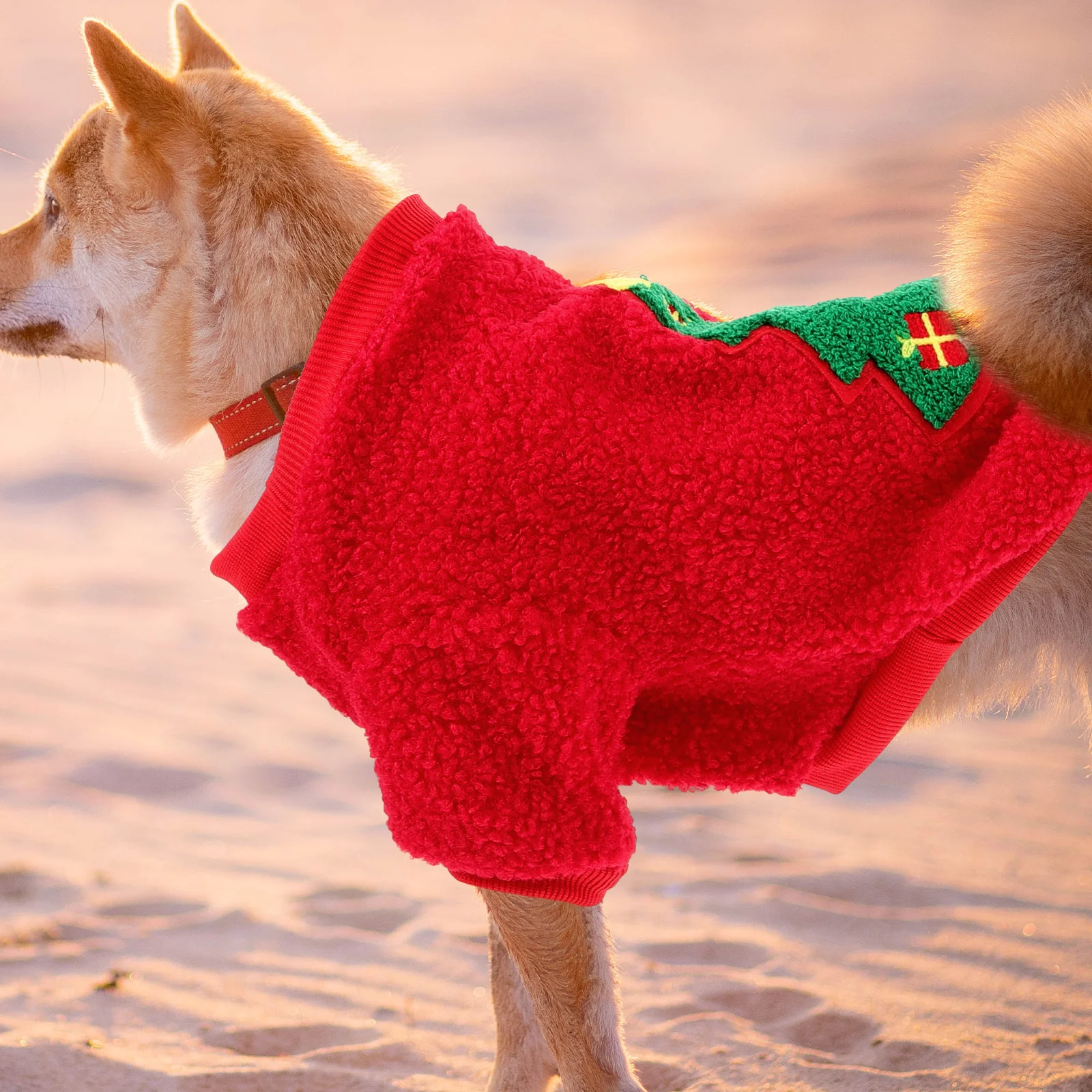 

Christmas Pet Clothes Warm Dog Costume Red M Size Xmas Puppy Clothing Winter Coat Christmas Tree Pattern dog winter clothes