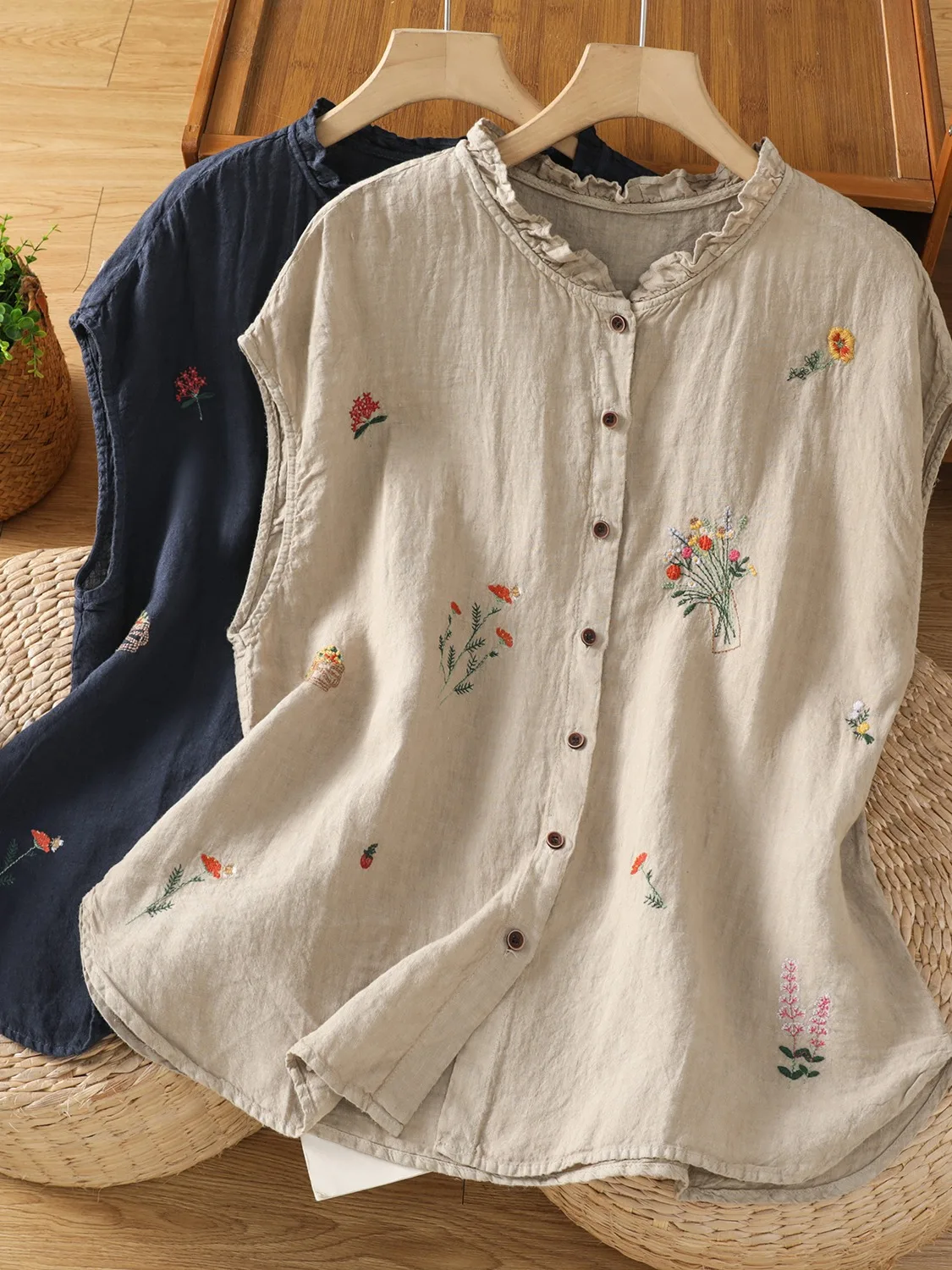 Ladies' Summer Faionable Loose Fit Linen irt with Embroidered Collar Slimming Thin Sle Svel Small Top