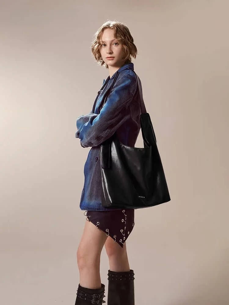 

JACD Black Commuter Tote Bag Large Capacity Women's Bag 2026 New Summer Shoulder Crossbody Bag British Style PU Leather