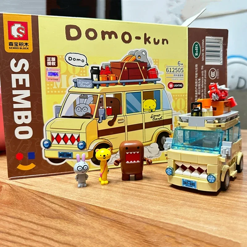 SEMBO Domo-kun Suburban Tourist Car Building Blocks Animazione Periferica Kawaii Giocattoli Educativi Per Bambini Regalo Di Compleanno