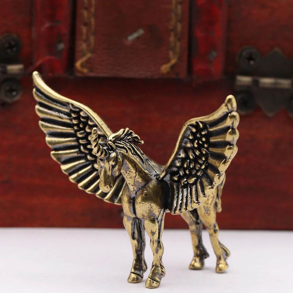 Brass Winged Horse Small Statue Desktop Ornaments Vintage Zodiac Animal Figurines Model Lucky Home Decoration Crafts Accessories