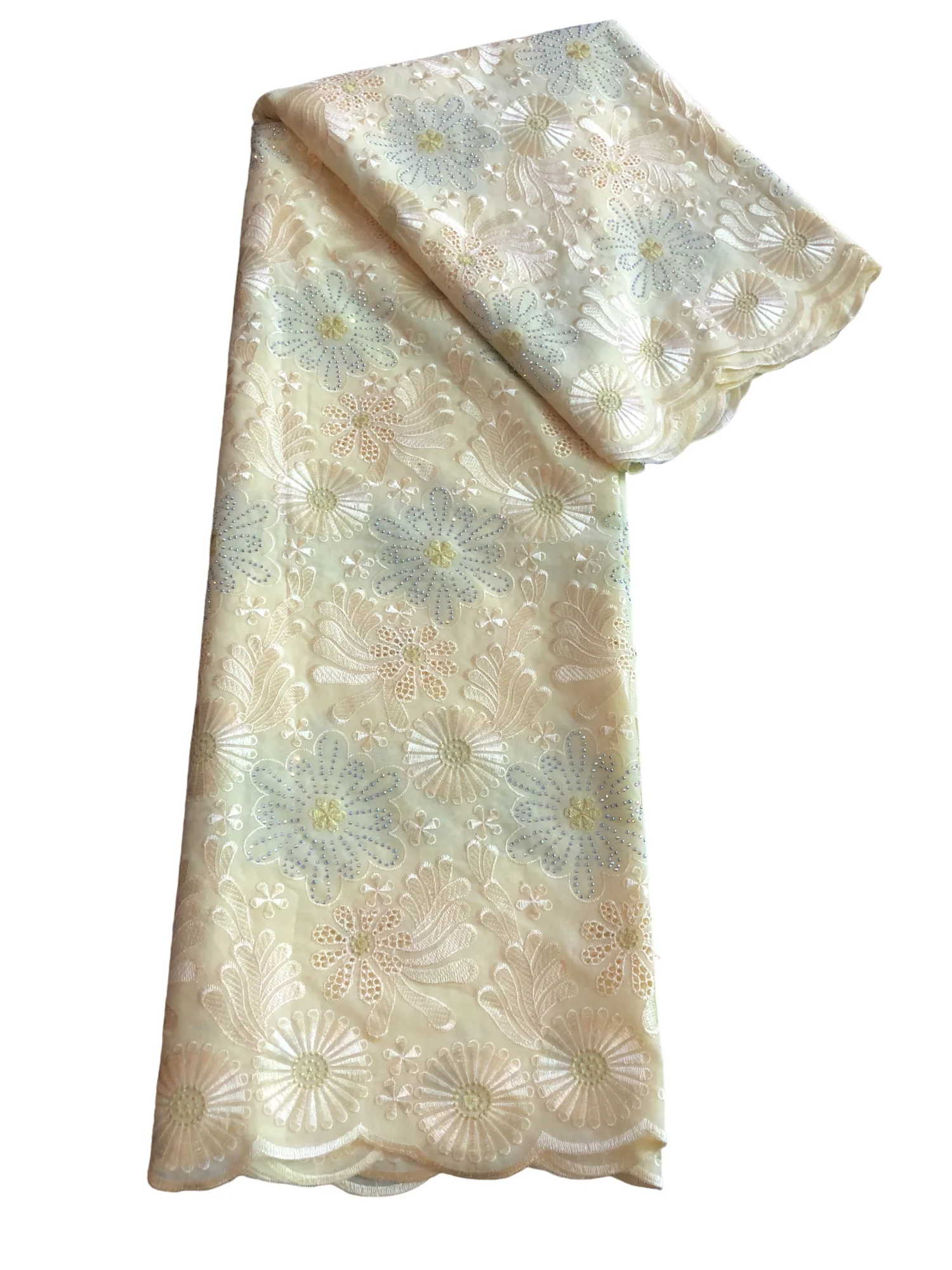 

2025 Nigerian Embroidered Cotton Lace Fabric High Quality 5 Yards African Lace Fabric Swiss Voile Lace Wedding Dress For Women