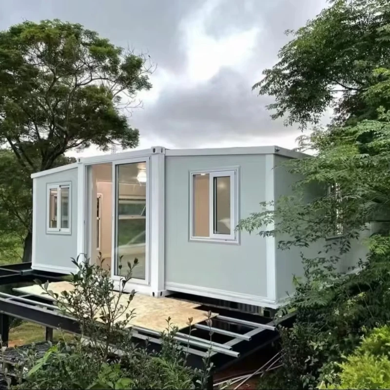 40ft Double Wing Expandable Container House, 2 Bedroom Prefab Home, for Family Living