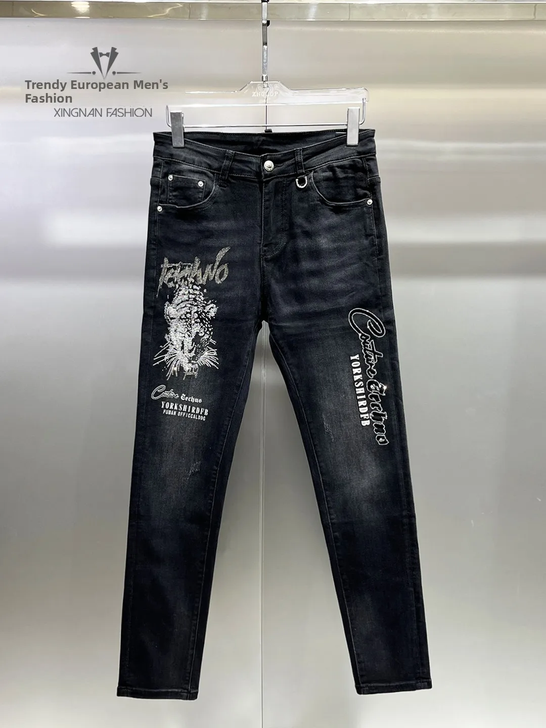 

Men's Faionable Heavy-Du Rhinestone Denim Jeans Slim Fit Elastic Bla Leopard Print Long Pants Autumn Winter Trendy