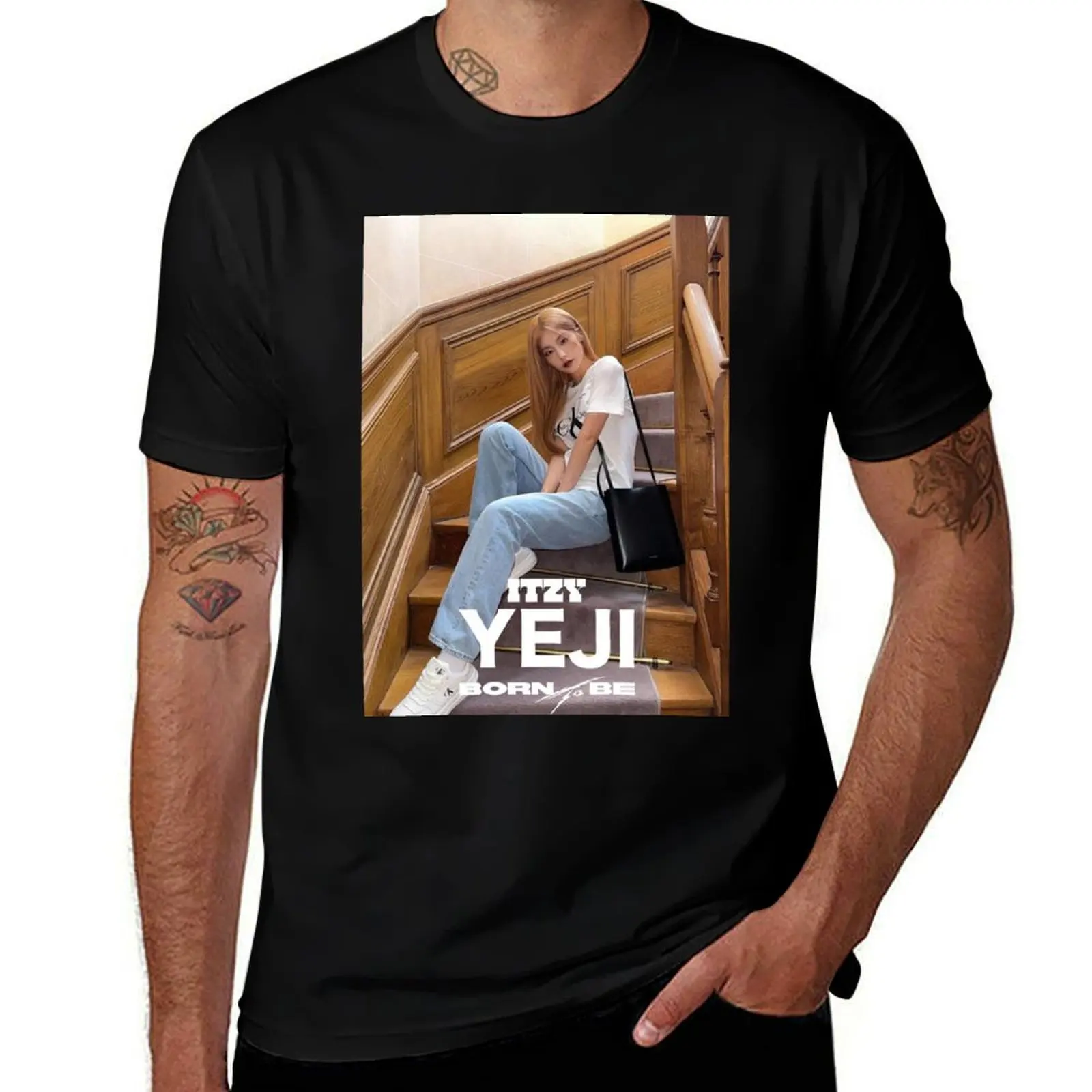 

ITZY Yeji T-Shirt for a boy essential t shirt summer 2025 mens graphic t-shirts