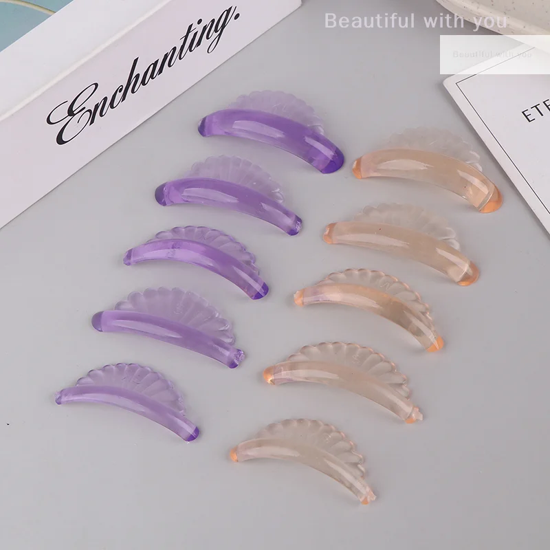 แผ่นดัดขนตาซิลิโคนแบบ C Curl 5 คู่ ใหม่ แผ่นดัดขนตาแบบมีกาว ช่วยยกขนตา 3 มิติ อุปกรณ์ดัดขนตา เครื่องมือแต่งหน้า