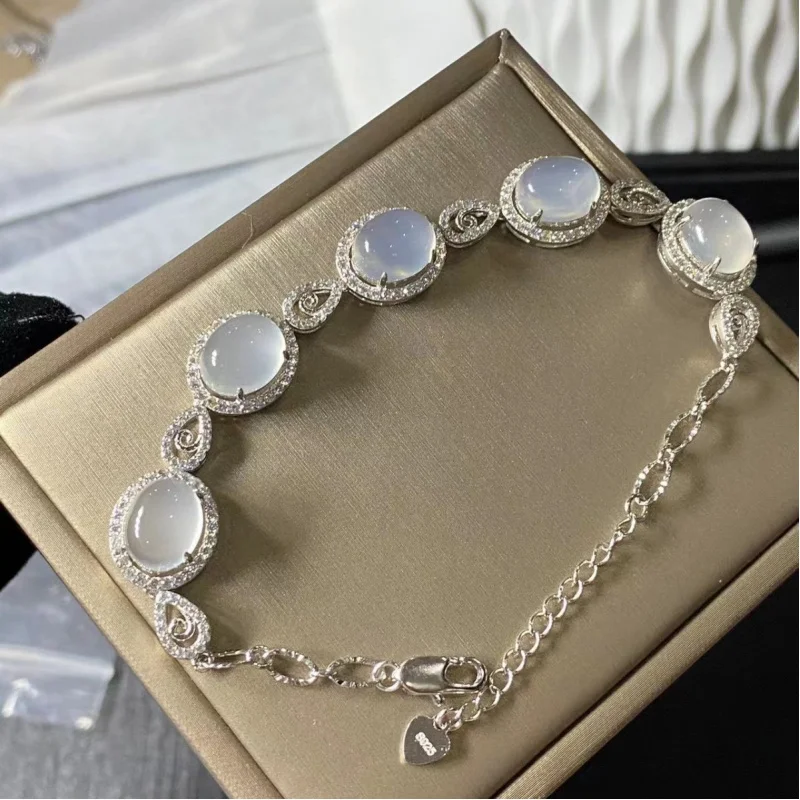 

925 Silver Type Horse Material Chalcedony Simple Bracelet White Agate Women