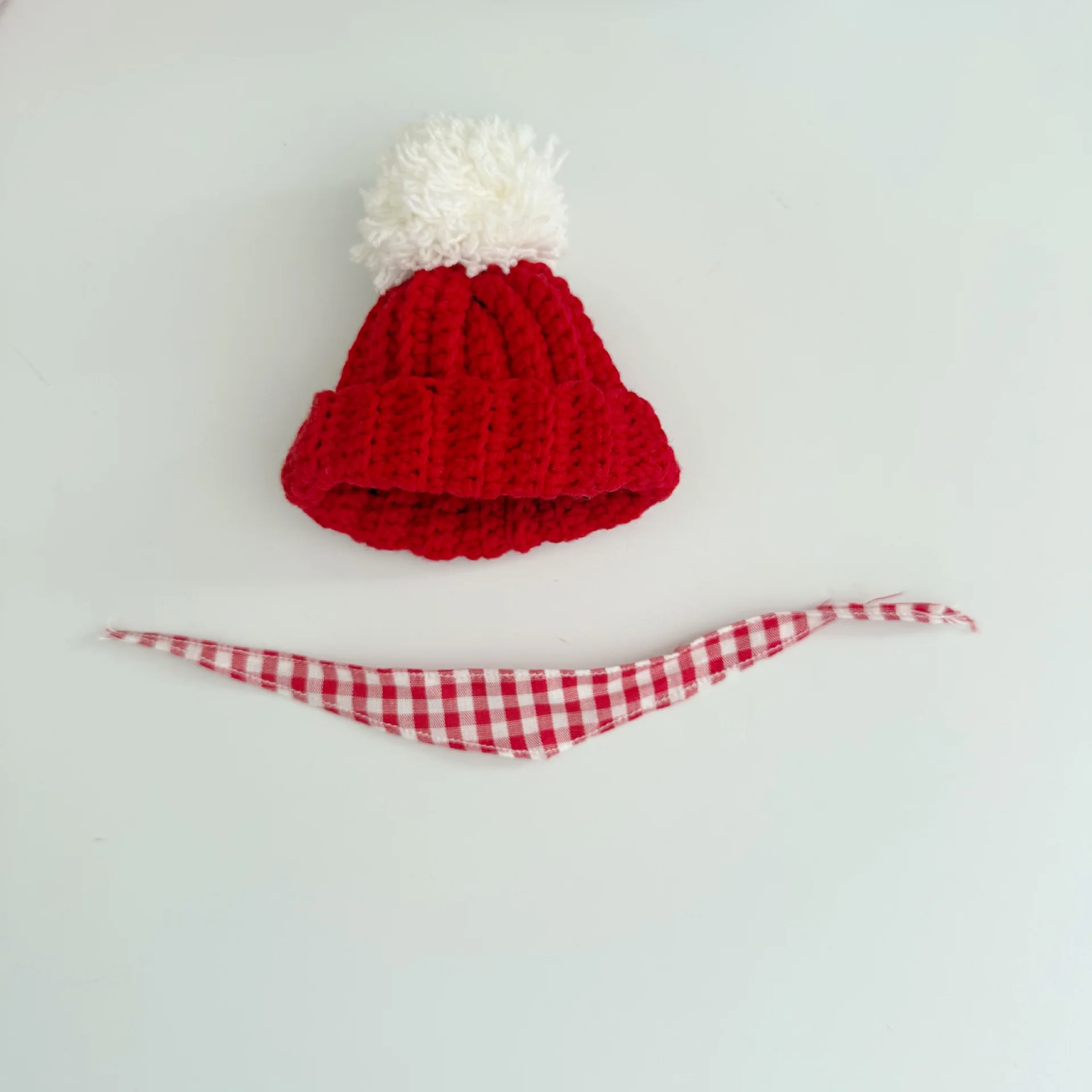 

10cm Mini Labubu 4.0 Doll Clothes 4th-Gen Labubu Handmade Little Red Riding Hood Bib for Mini Labubu