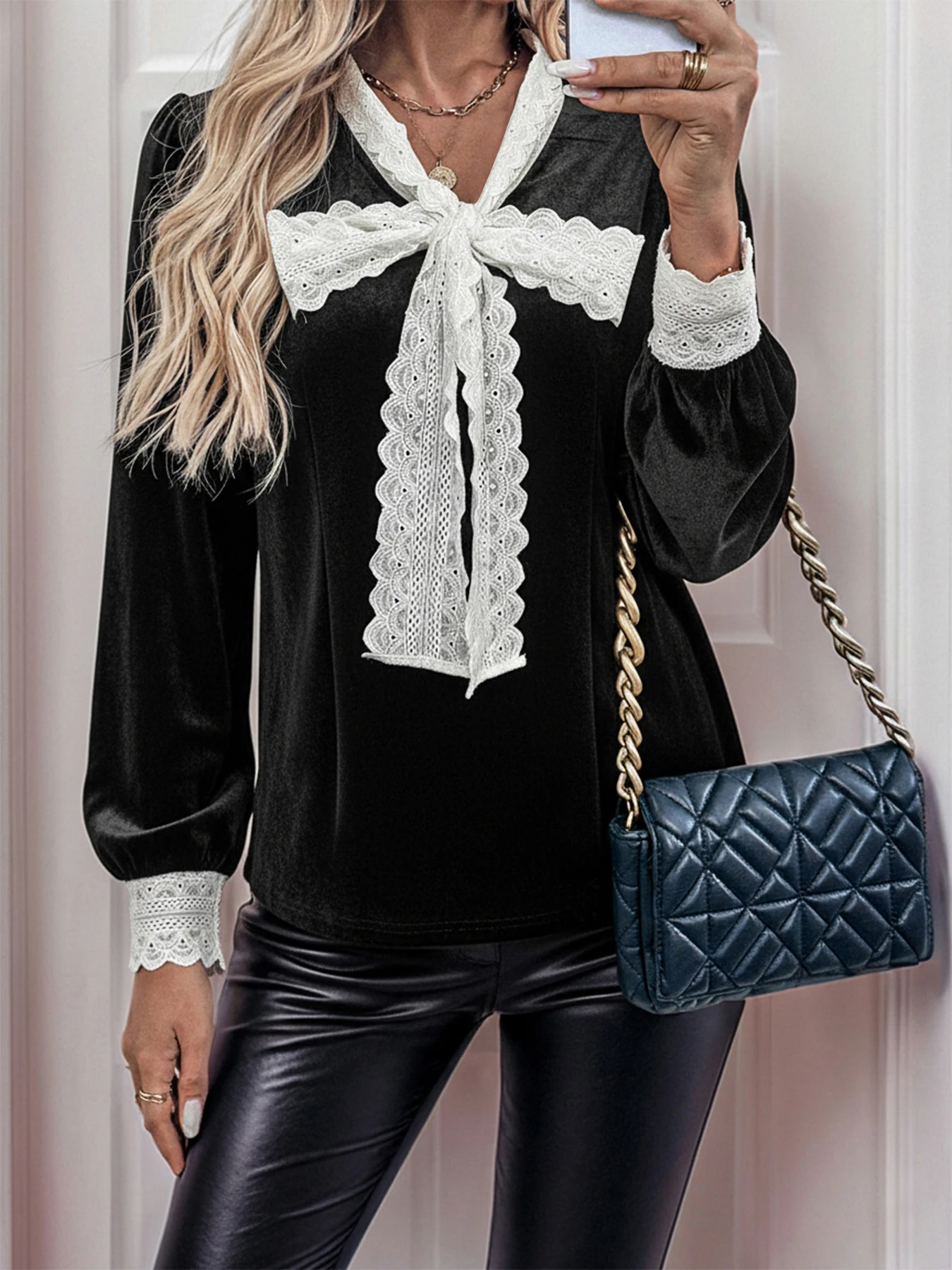 Grensoverschrijdende buitenlandse handel herfst en winter nieuw Frans retro hofstijl kanten patchwork strik fluwelen overhemd voor dames