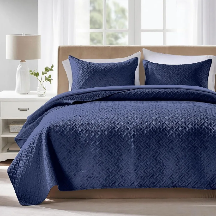 

Quilts Queen Size Ultra Soft Navy Blue Quilt Lightweight Microfiber Bedspreads with Classic Basket Weave Pattern Ideal for AllS