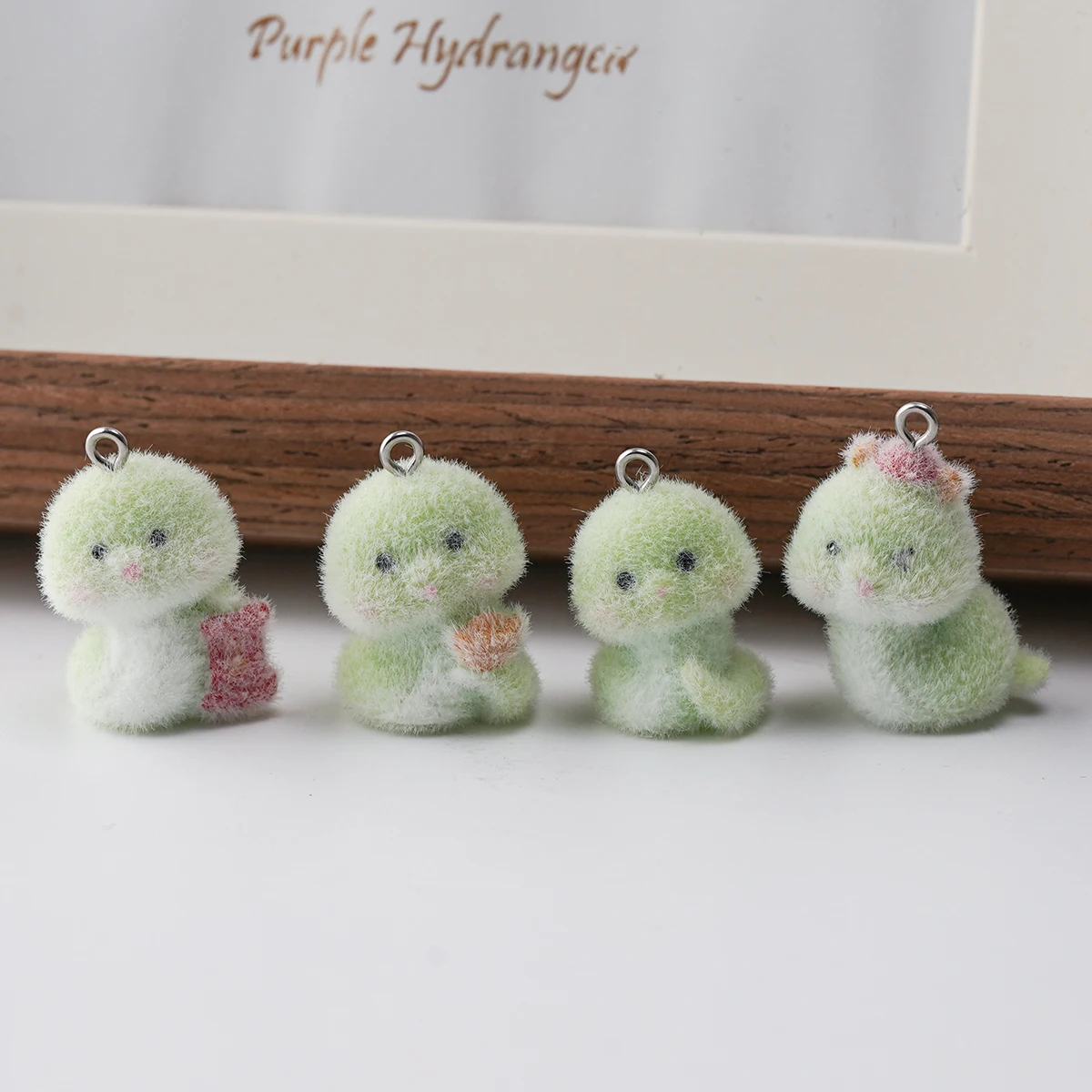 20pcs Cute Flocking Small snakes Resin Charms vogue 3D Plush Doll Pendants For make Necklace Keychains DIY Jewelry Accessories