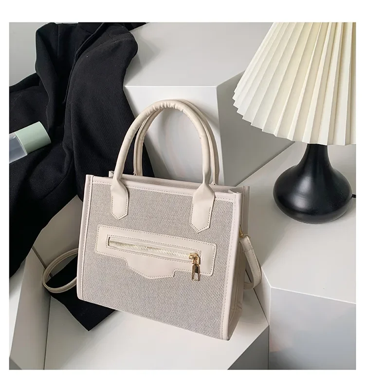 2024Crossbody Bag for Women New Fashion Casual Western Style Shoulder Handbag Simple Texture Messenger Small Square Bag