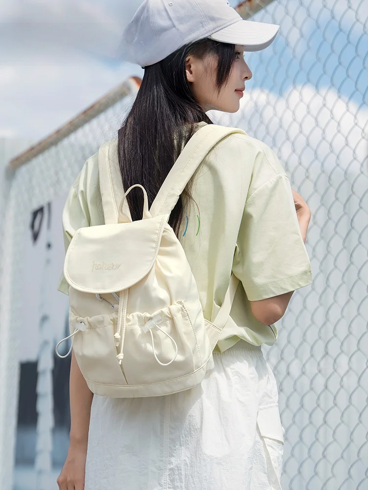 sac-a-dos-unisexe-leger-et-polyvalent-a-double-bandouliere-avec-cordon-de-serrage-ideal-pour-les-trajets-quotidiens-petit-sac-a-dos-tendance-pour-les-jeunes