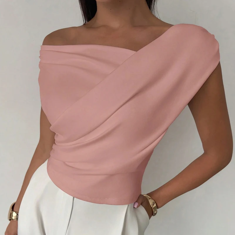 Nowa letnia damska bluzka z asymetrycznym dekoltem, dopasowana, cienka, bez rękawów, krótka, elegancka, w jednolitym kolorze, modna, codzienna bluzka z podkreśloną talią.