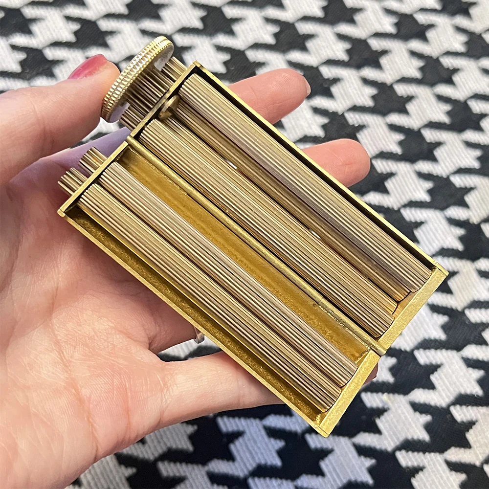 Solid Brass Cigarette Rolling Machine Smoke Manual Tobacco Roller Handmade Can Fit 70mm Rollie Paper Filler