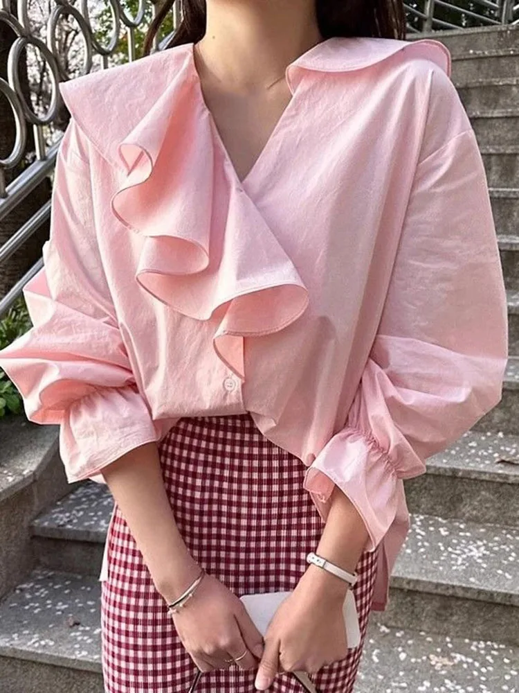 

Женская блузка в корейском стиле, милая, милая, с v-образным вырезом, в стиле пэчворк, с рюшами, свободная посадка, однотонный, с рукавами-колокольчиками, шикарный универсальный осенний модный топ