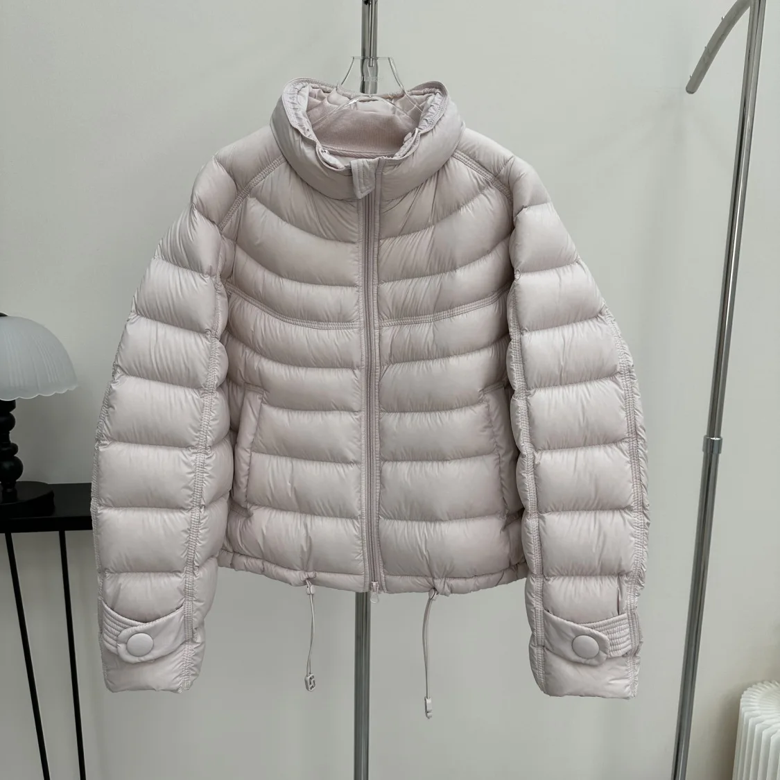 ملابس قطنية نسائية قصيرة شتاء 2025 موضة جديدة متعددة الاستخدامات سترة دافئة فضفاضة غير رسمية #3