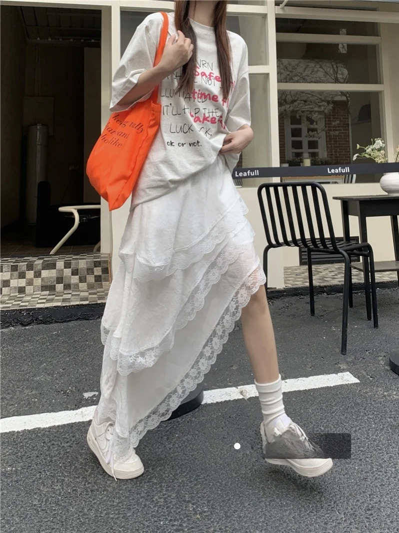 

High Waist Asymmetrical White Lace Hem Semi-Body Skirt Women's Winter Slim Cake Skirt A-Line Skirt Korean Sle Commute