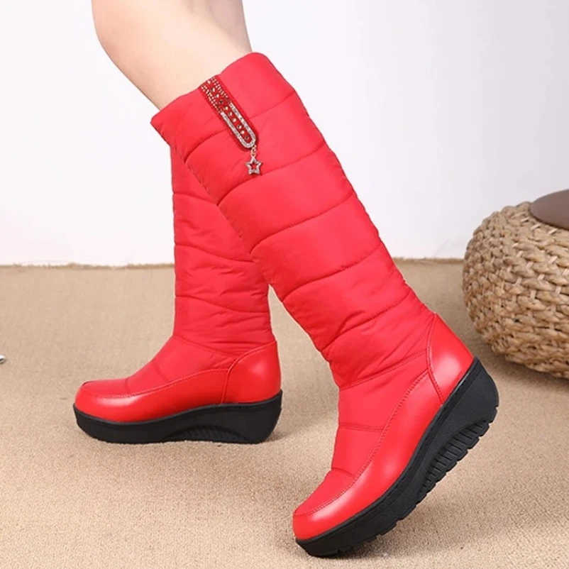 

2025 модные красные, черные длинные зимние сапоги принцессы с кристаллами, теплая плюшевая обувь на танкетке для девочек, зимние хлопковые зимние сапоги