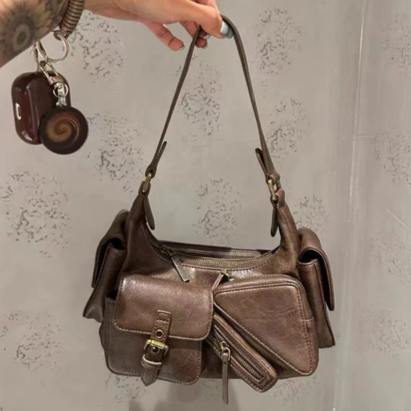 

Personalized Retro Oily PU Leather Single Shoulder Crossbody Armpit Bag 2026 New Korean Niche Antique Tote Bag Locomotive Bag