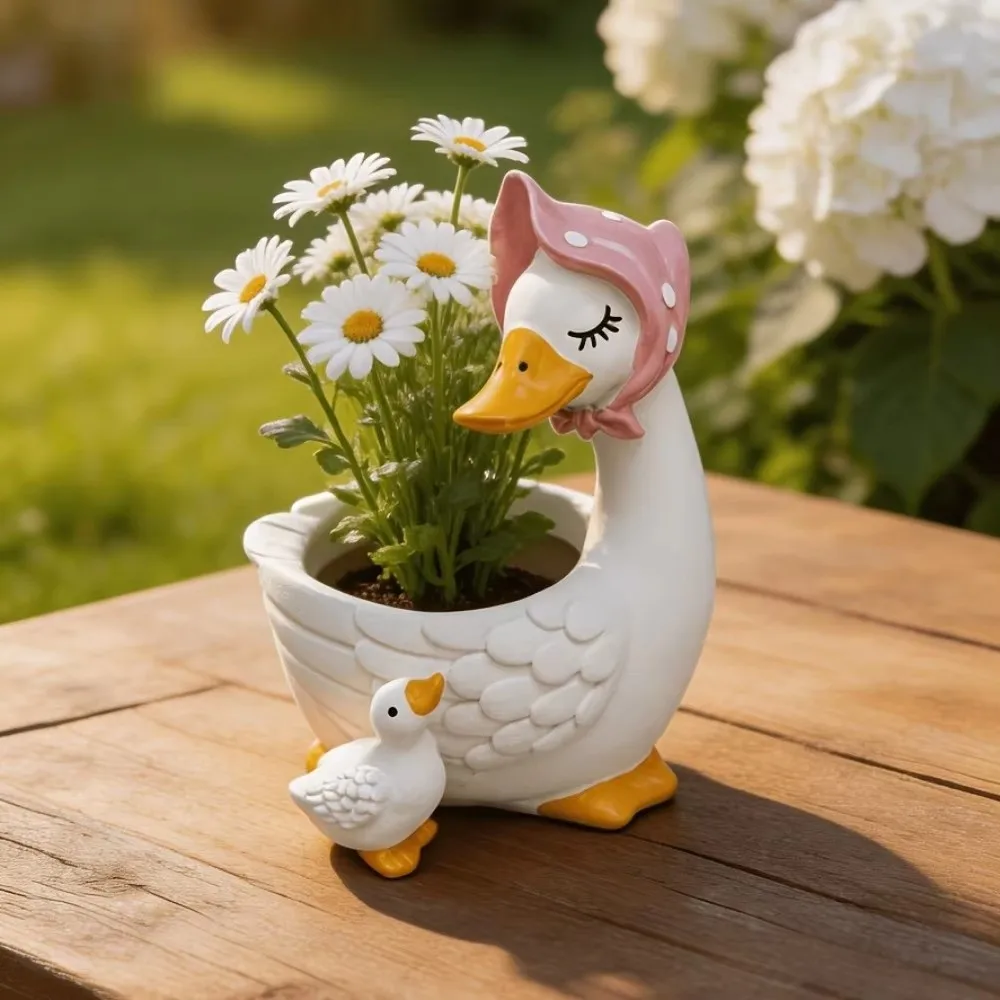 Cartoon Adorable Goose Planters Resin Drainage Hole Goose Planter Pot Cute Multipurpose Succulent Bonsai Pot Office