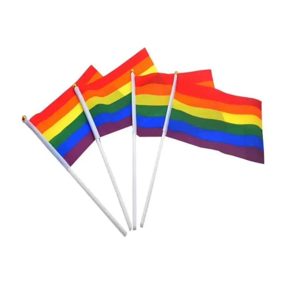 10 قطعة مقاومة للبهتان LGBT قوس قزح أعلام قوس قزح فخر يوم قوس قزح اليد العلم الصغير المحمولة يده العلم موكب لوازم