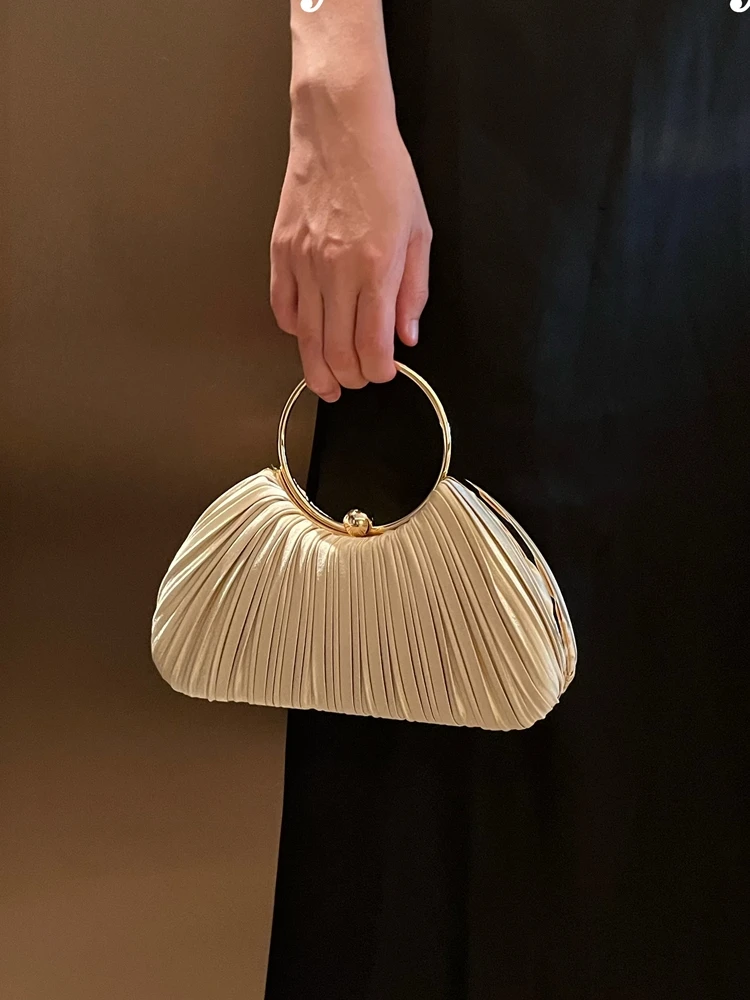 

Elegant Pleated Handbag 2024 New round Ring Dinner Party Qipao Dress Clutch Crossbody Bag for Middle-Aged Women Korean Style