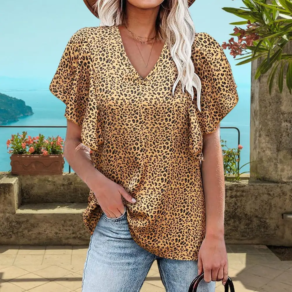 

Stretchy Women Top Leopard Print V-neck Ruffle Tee Stylish Women's Summer T-shirt with Short Sleeves Loose Fit Streetwear Vibes