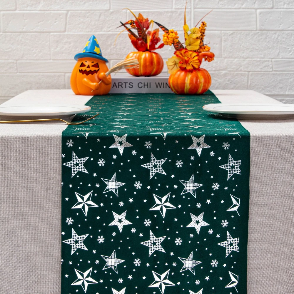 Christmas Table Runner Green Gold Foil Printed Snowflake Deer Head Xmas Tree Modern Winter Holiday Kitchen Dining Table Decor