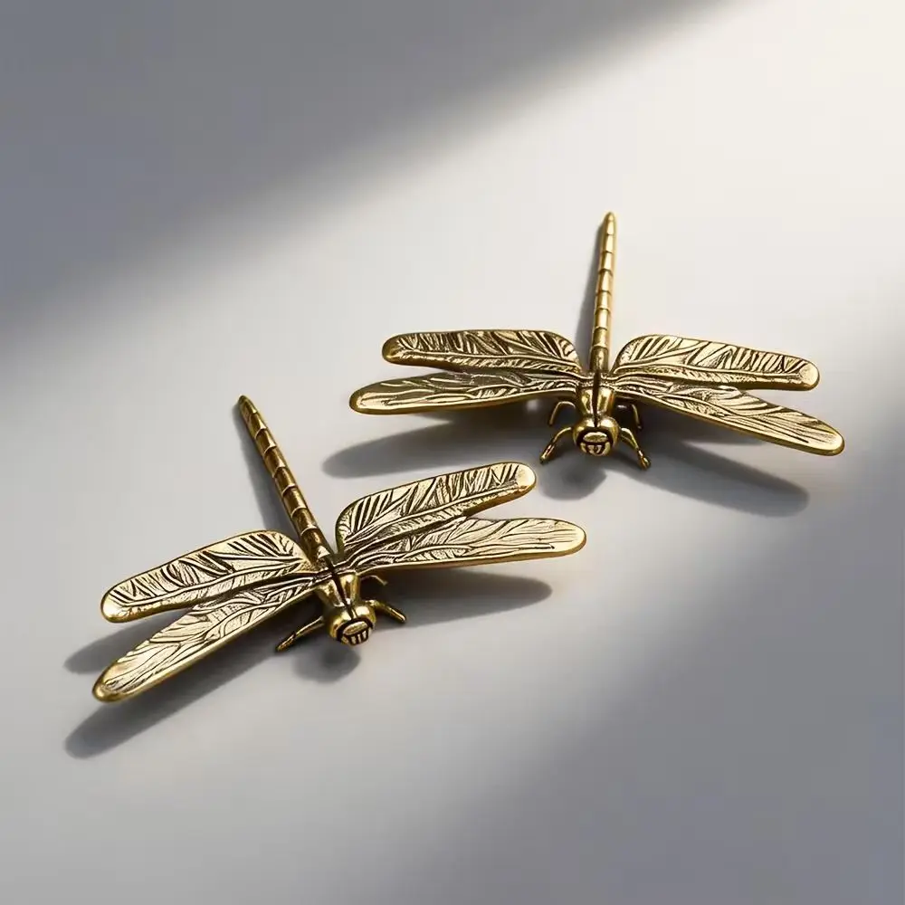 

2pcs Vintage Brass Cute Dragonfly Figurines Home Decor Ornament, Christmas Gift, Adorable Desk Accessories