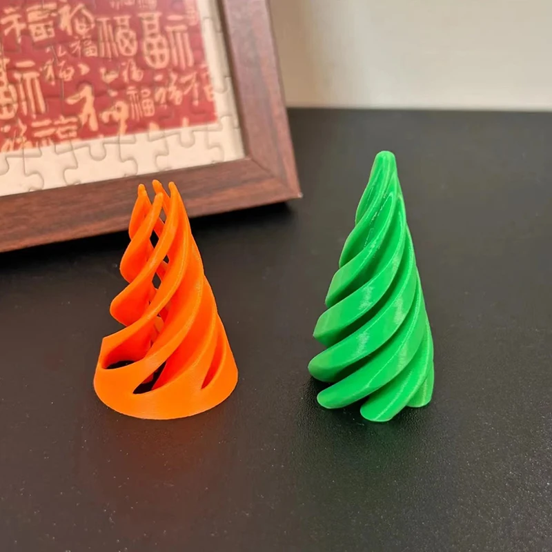 3D Printed Spiral Cone Toy Mini Vortex Thread Illusion Two-Color Vortex Decompression Toy 3D Structure Spiral Instrument Toys