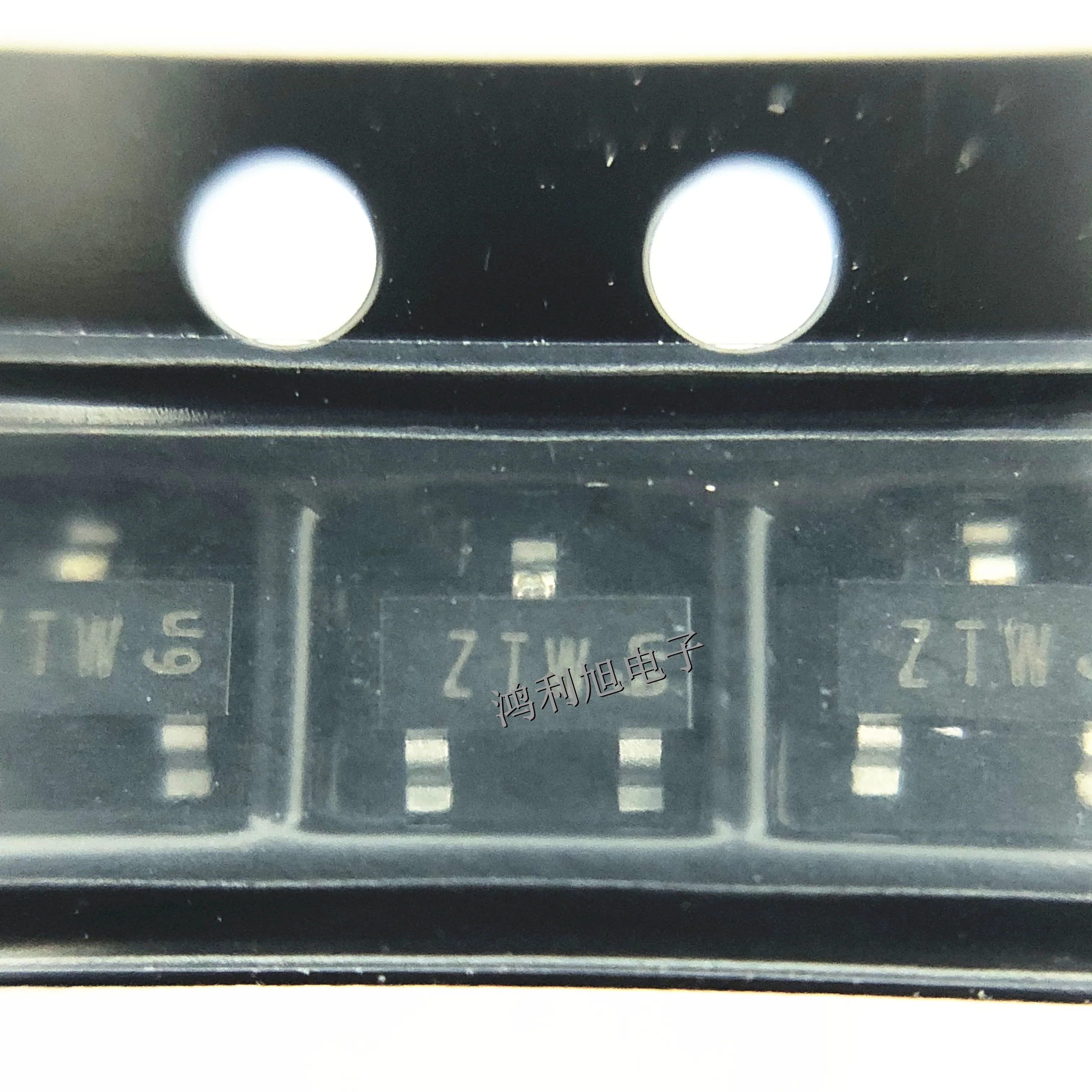 50PCS/Lot PBSS4140T MARKING: ZTW Trans GP BJT NPN 40V 1A 450mW 3-Pin SOT-23 T/R