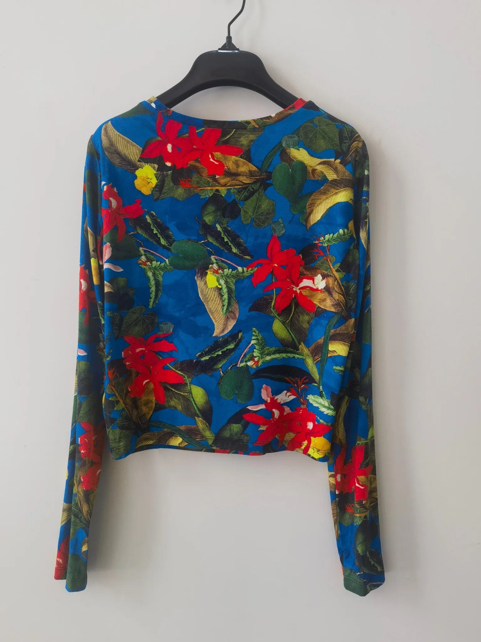 

Women's Floral Print Blue Pullover O-Neck Long Sleeve Vintage Ladies T-Shirt