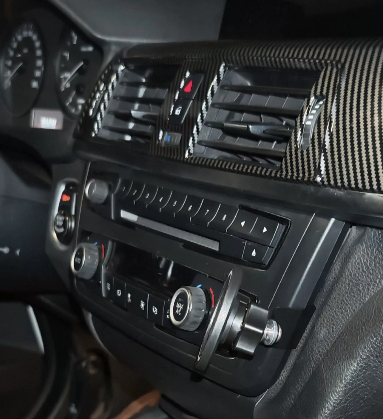 Suporte para Telefone de Carro para BMW F8X F82MA F80M3 F30 F36 F32 RENNLINE, Suporte Magnético para Ventilação do Carro, Clipe Rotativo para Celular