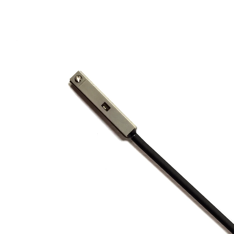 50PCS Saklar Reed Magnetik Berkualitas Tinggi Tipe Dua Kawat Lampu Merah Sensor Saklar Proximity Silinder Untuk Peralatan Mekanik
