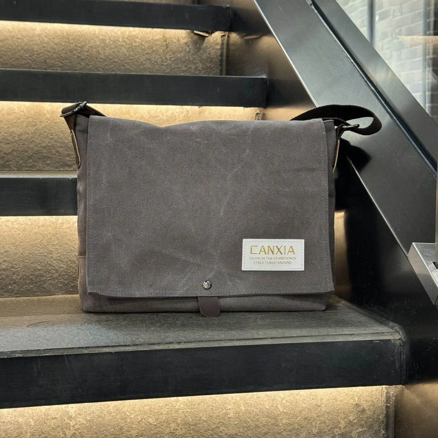 

Classic Canvas Multi-Layer Slant Bag Casual Single Shoulder Bag for Men Retro INS Computer Bag Soft Polyester Foldable