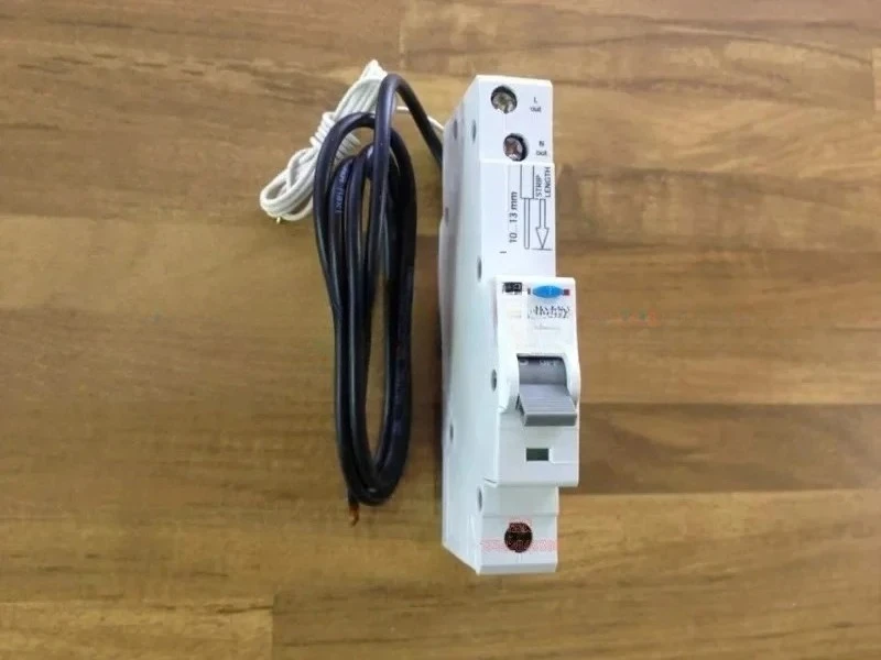 

French 1C2030 C20 imported leakage protector 1P 20A 30MA leakage switch