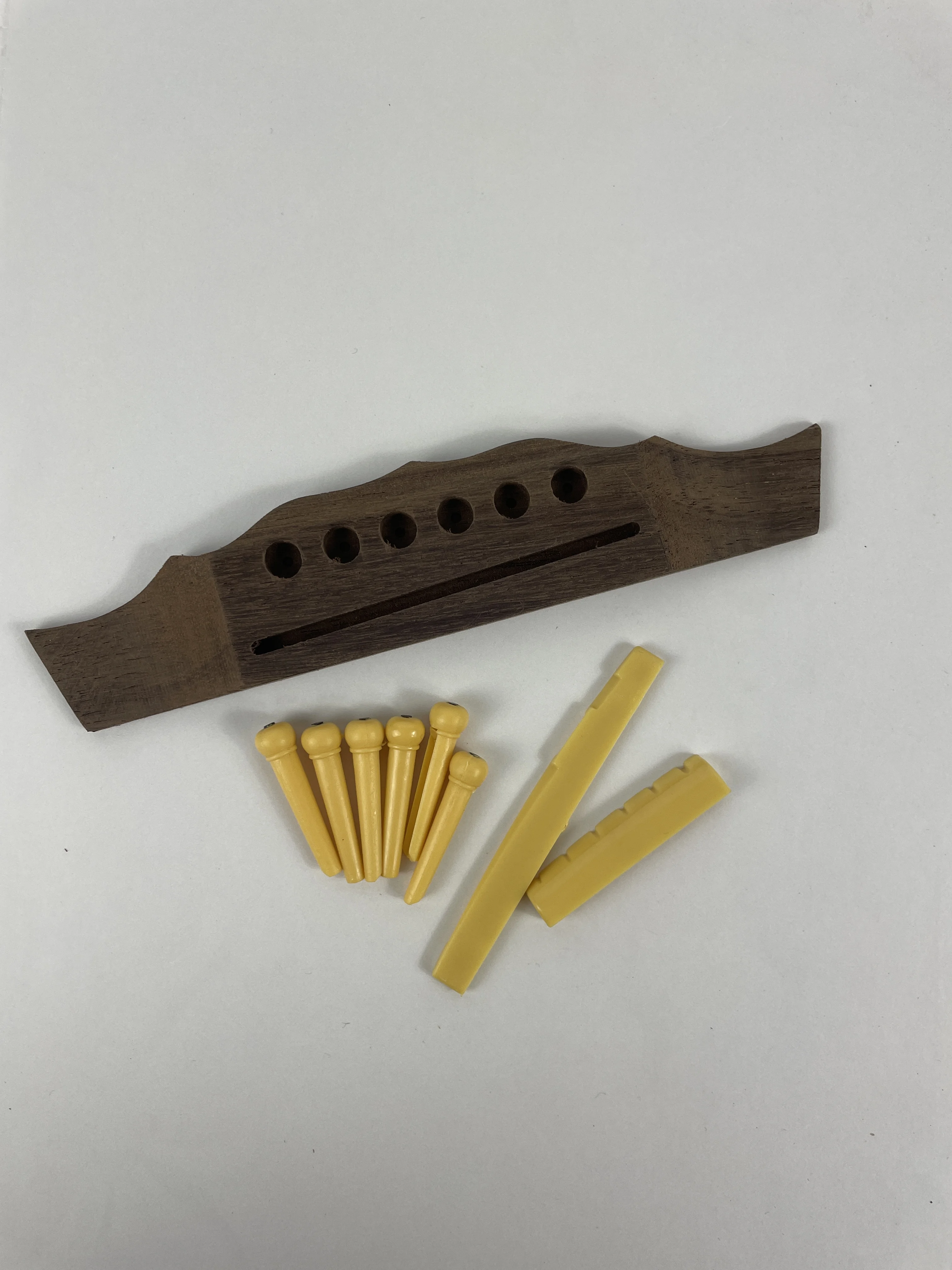 Special Shaped Universal Wooden Becky and Bone Nail String, Nail Saddle Kit, Suitable for 6-string Acoustic Guitar, 1 Set