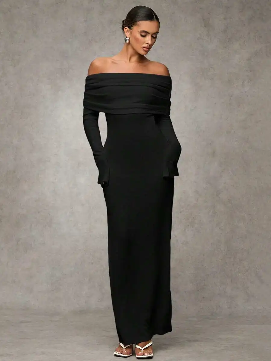 

Black Off-Shoulder Long Sleeve Maxi Dress with Ruched Neckline