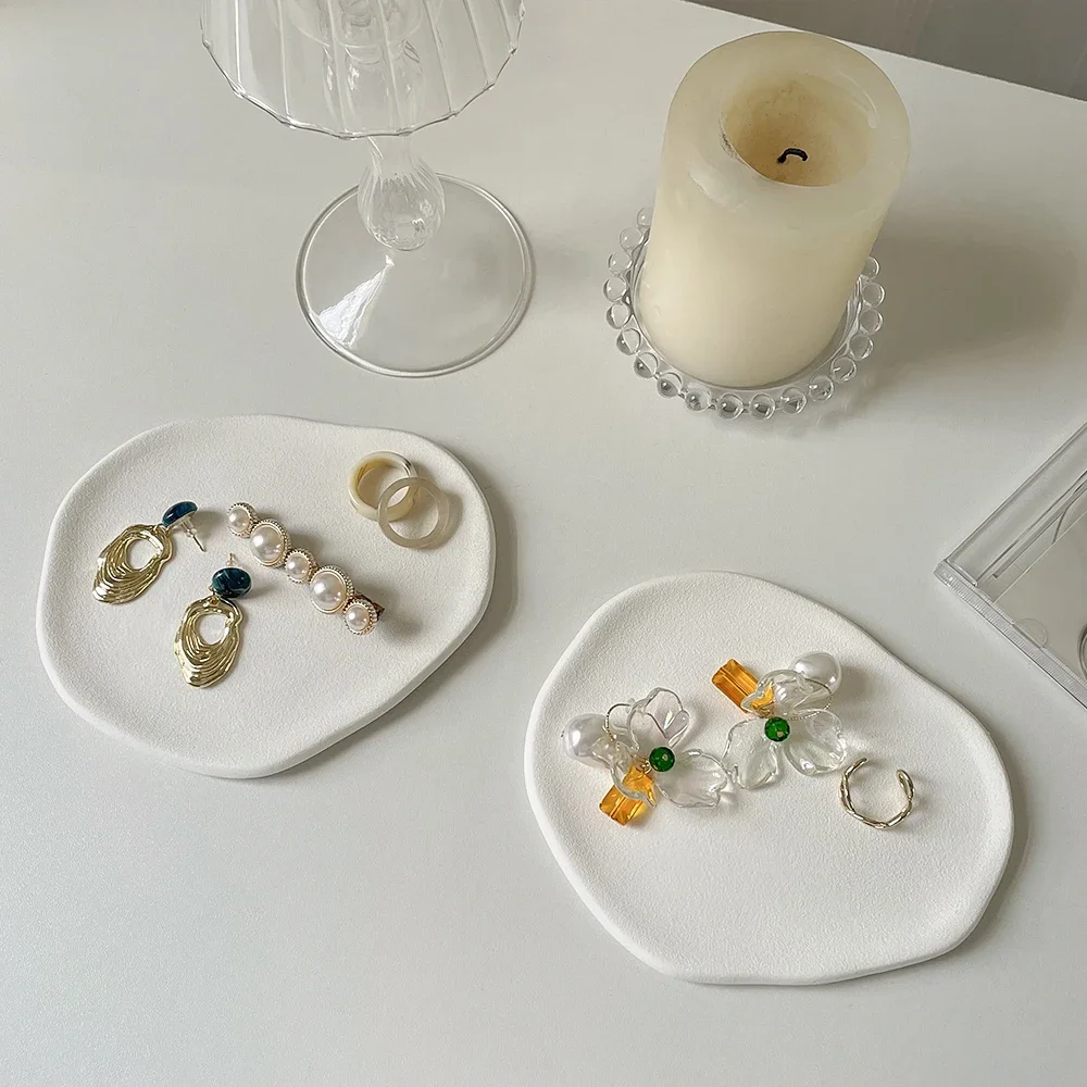 Embryo Ceramic Jewelry Storage Disk, Display Shelf, Aroma Tray, Candle Photography Props, Home Decoration, Light, Luxury