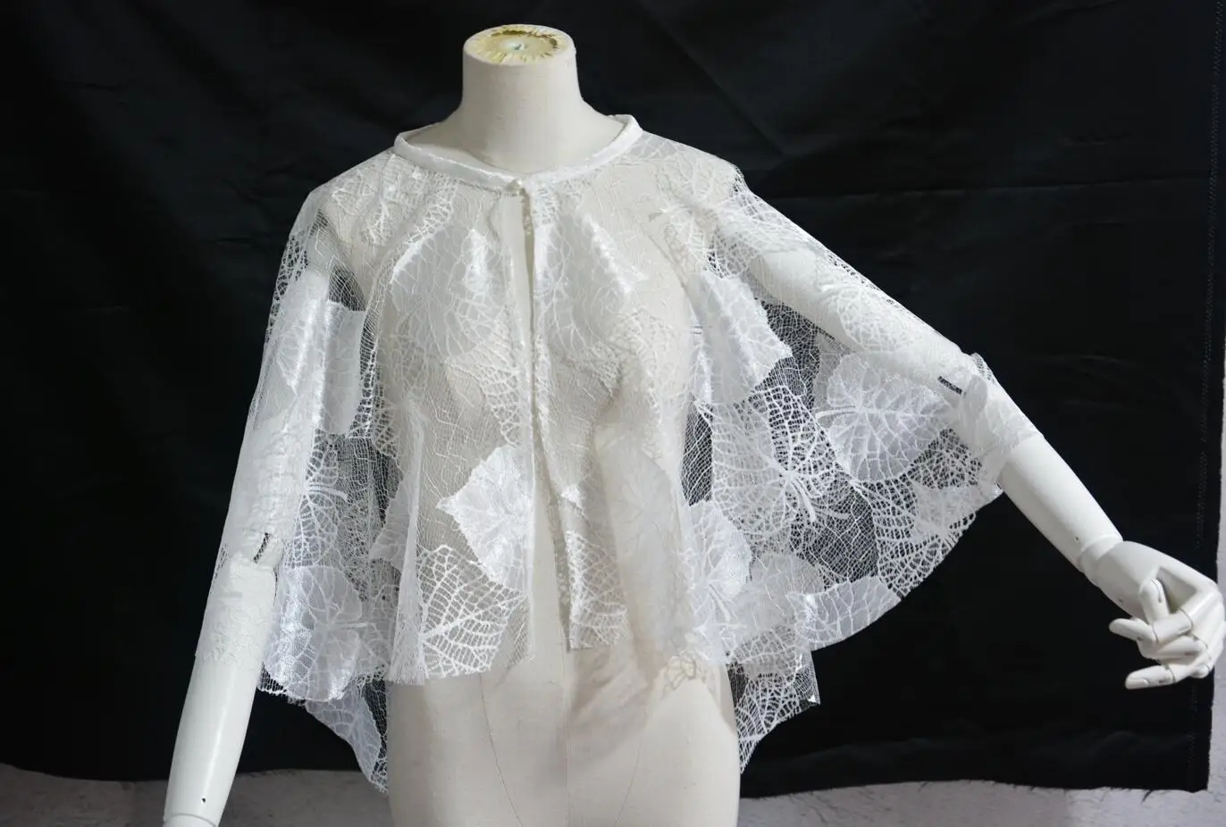 white ivory Short shawl Lace cape shawl wrapped around bride decoration custom size