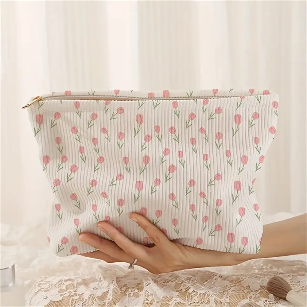 Tulip Pattern Cosmetic Bag Corduroy Zipper Makeup Organizer Lightweight Portable Travel Cosmetic Storage Bag Women Trendy Clutch