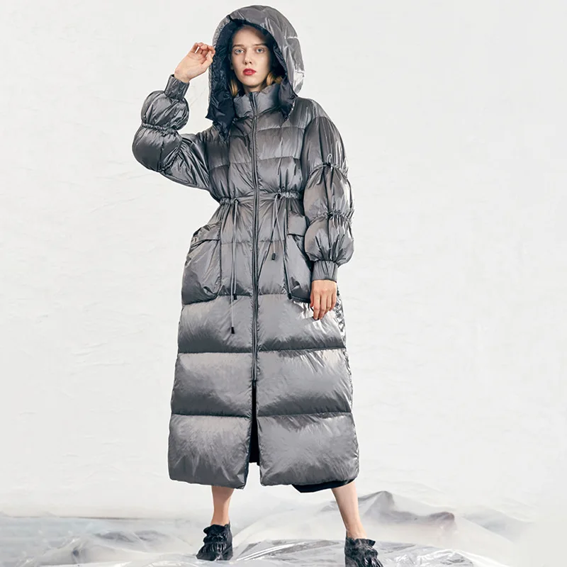 Zimowa nowa damska kurtka puchowa wiatro- i wodoodporna, z kapturem, o kroju oversize.