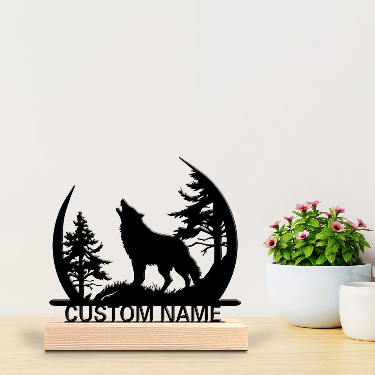 1pc Fashion Personalized Custom A Wolf Is Howl Metal Statues Metal Art With Wooden Base  Suitable For Office Bedroom Living Room