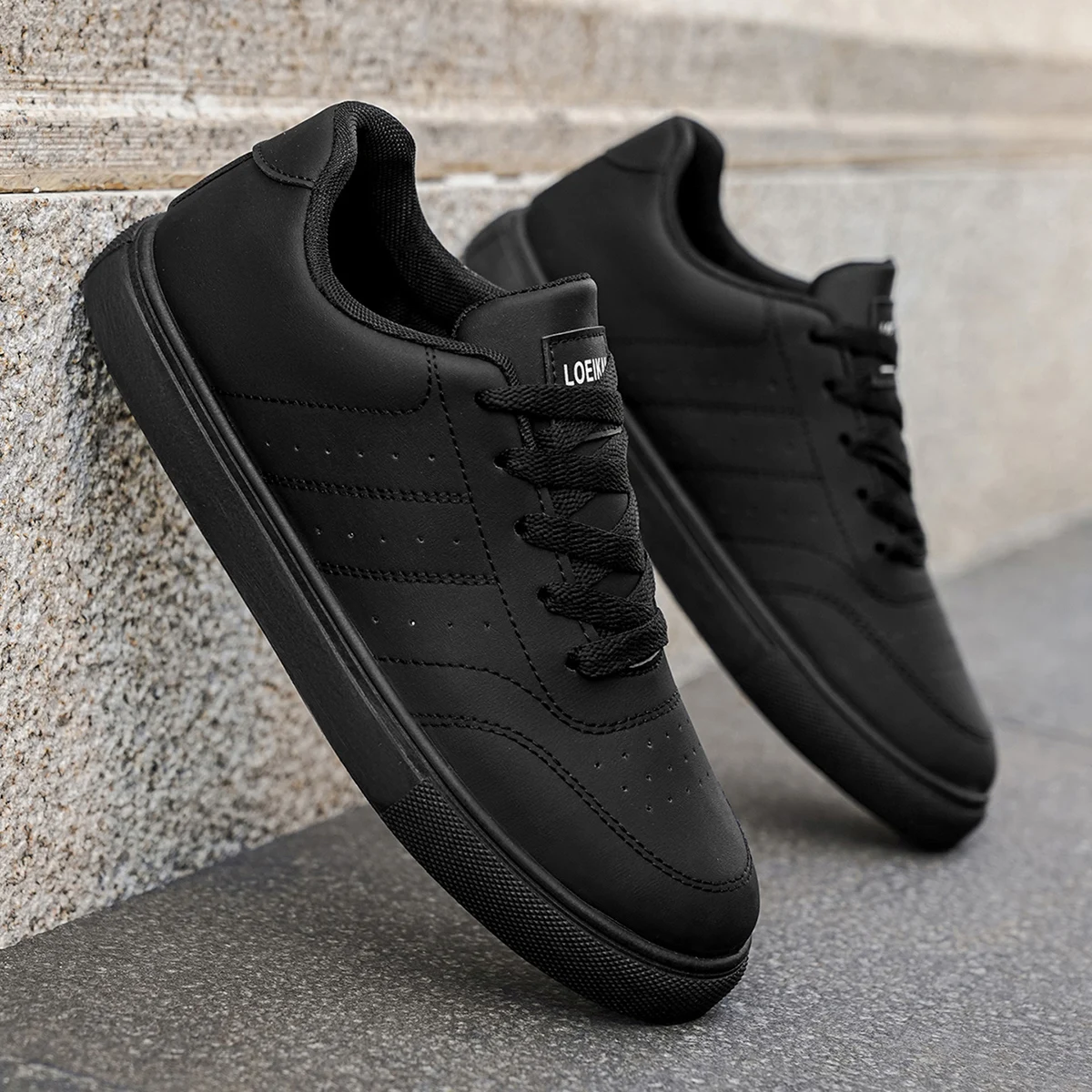 Men's casual sports shoes, outdoor hiking trend, lightweight and minimalist Barefoot Wide Toe Shoe Walking Shoes