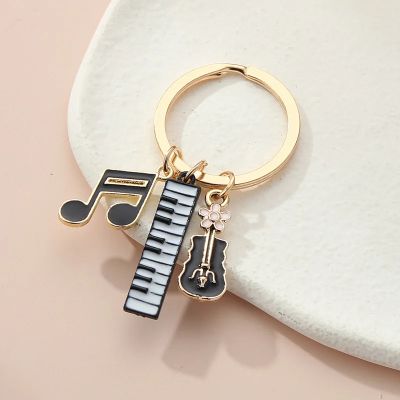 Cute Enamel Musical Instruments Keychain Note Keyboard Guitar Key Ring Music Key Chains For Artist Gifts DIY Handmade Jewelry