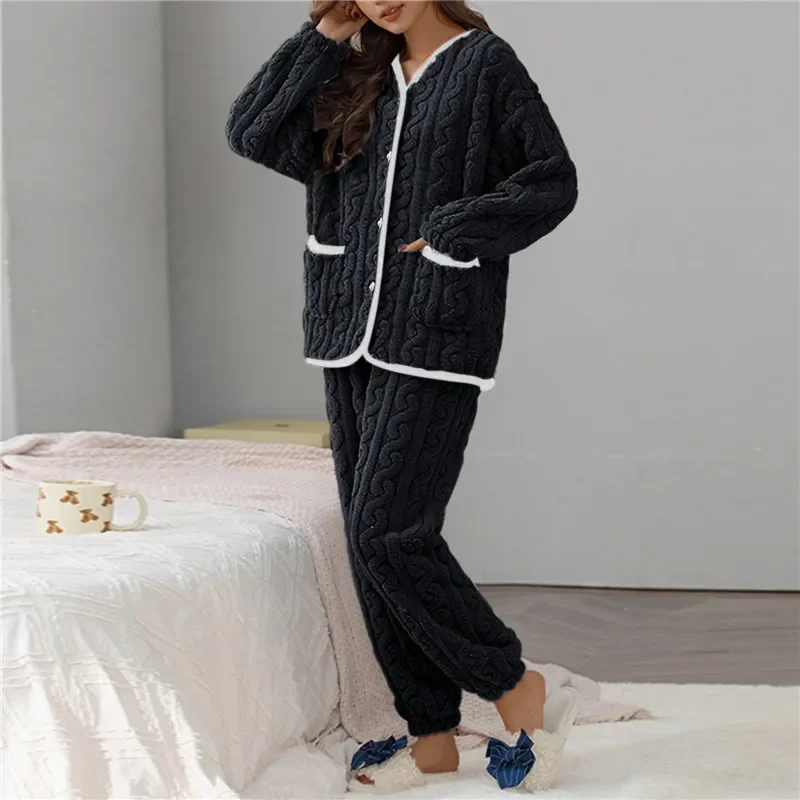 Winter Warm Flannel Women Pyjamas Set Thick Coral Velvet Long Sleeve Pajamas Set Leisure Sleepwear For Women Nightwear Nighttown