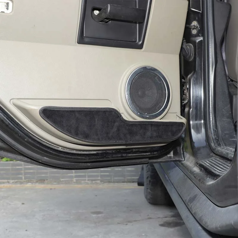 

Used for Hummer H2 2003-2009 door anti-dirty pads, inner door protective covers, anti-kick panels, car interior accessories
