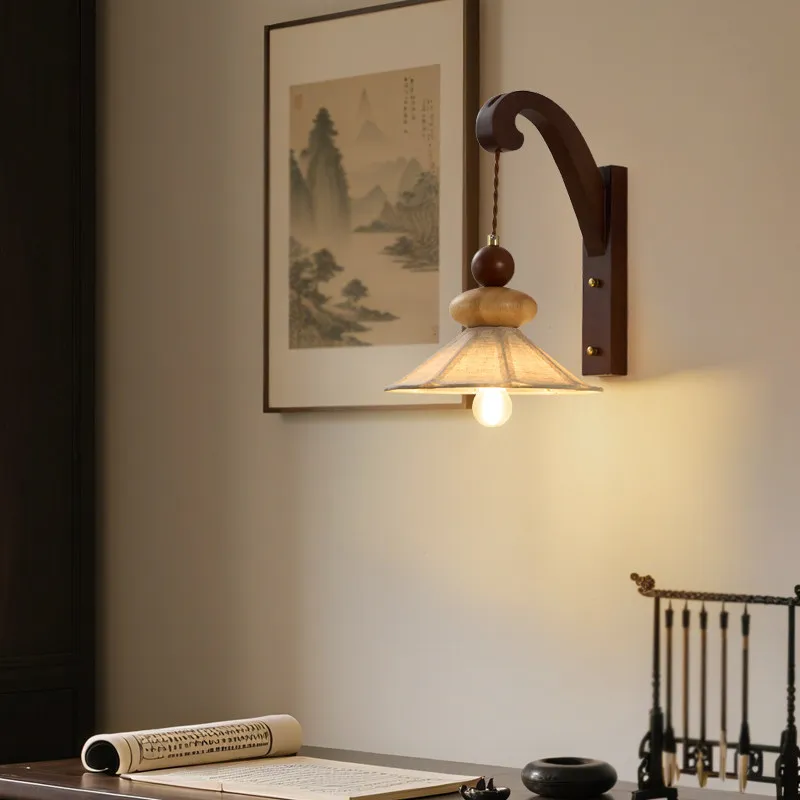 Medieval Style Master Bedroom Wooden Bedside Wall Lamps White Taper Fabric Lights Corridor Aisle Living Room Atmosphere Sconces